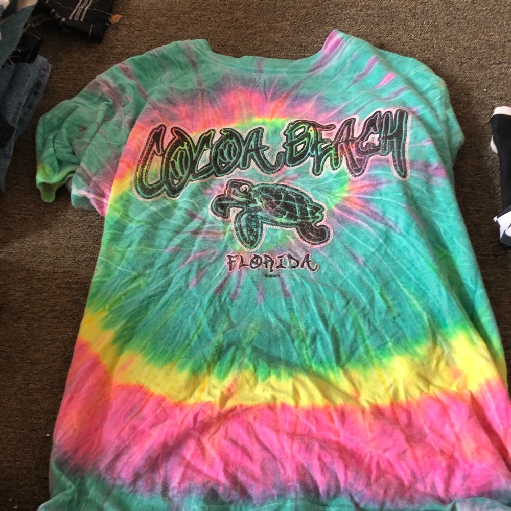 shirts - Picture 4 of 16